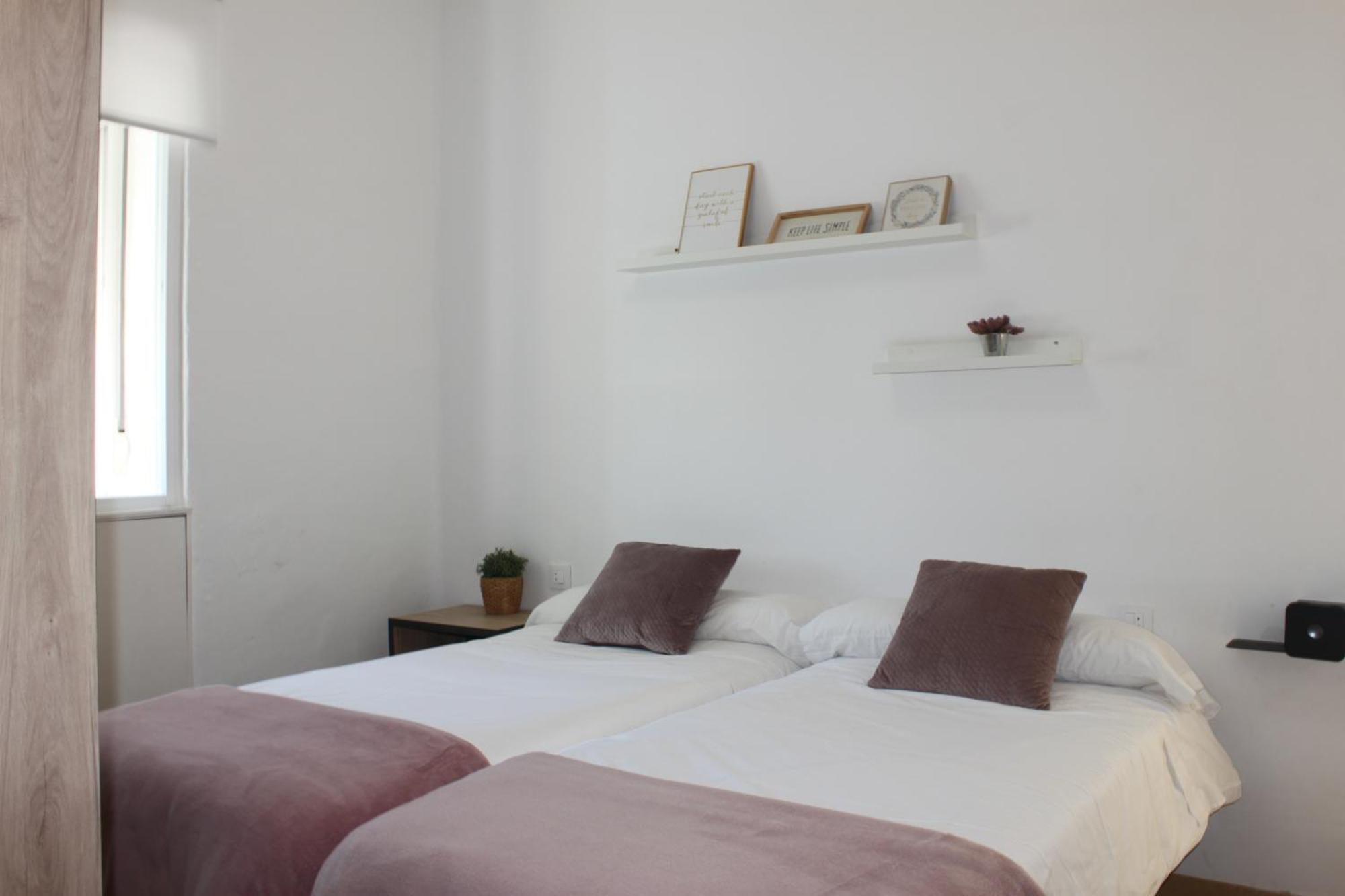 Apartamentos En Cordoba, Puente Romano Y Torre Calahorra Exterior foto